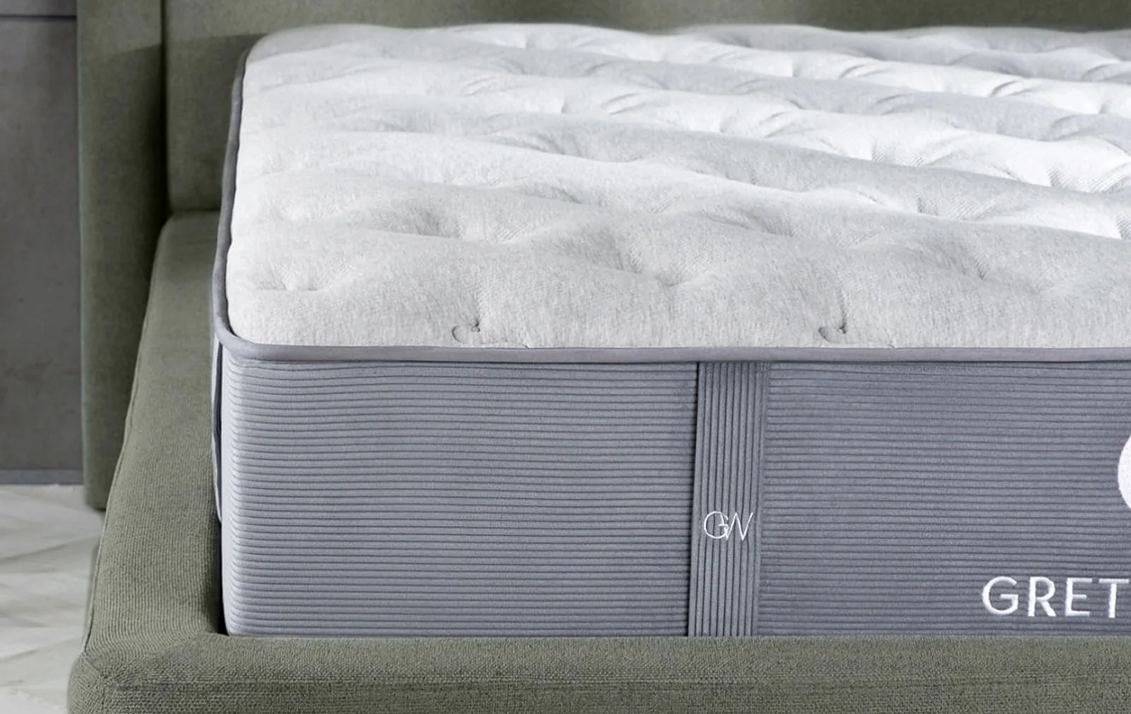 Grether & Wells Gris/Ròse – Modern Luxury with Refined Comfort - Image 8