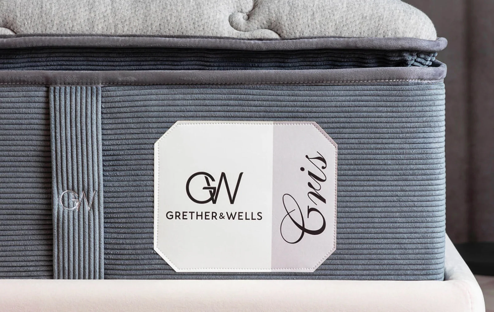 Grether & Wells Gris/Ròse IMPERIAL – Modern Luxury with Refined Comfort (Copia) - Image 4
